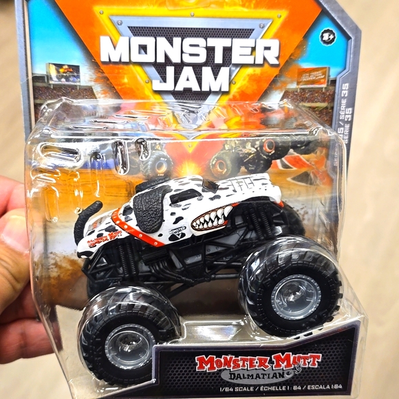 Monster Jam Monster Mutt Dalmation - Picture 1 of 5